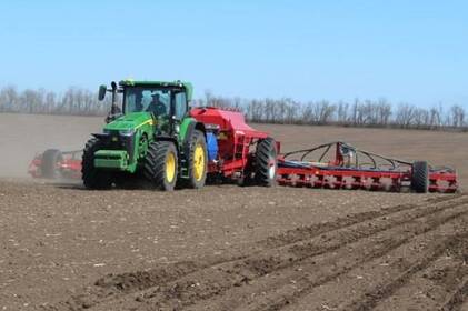 Аграрії Вінниччини розпочали посів ранніх зернових культур