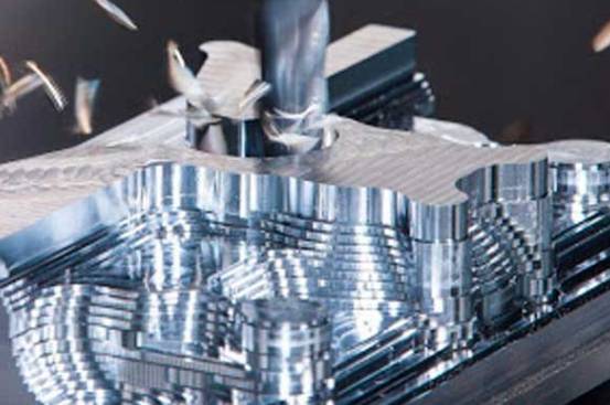 Фрезерні станки по металу: як технології змінюють сучасне виробництво