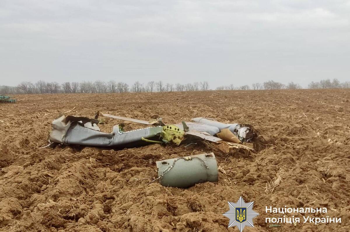 Фахівці знищують уламки дронів і снарядів у різних районах Вінниччини після обстрілу