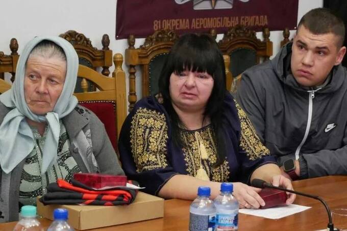 У Вінниці вручили посмертні нагороди рідним дев'яти полеглих Захисників України