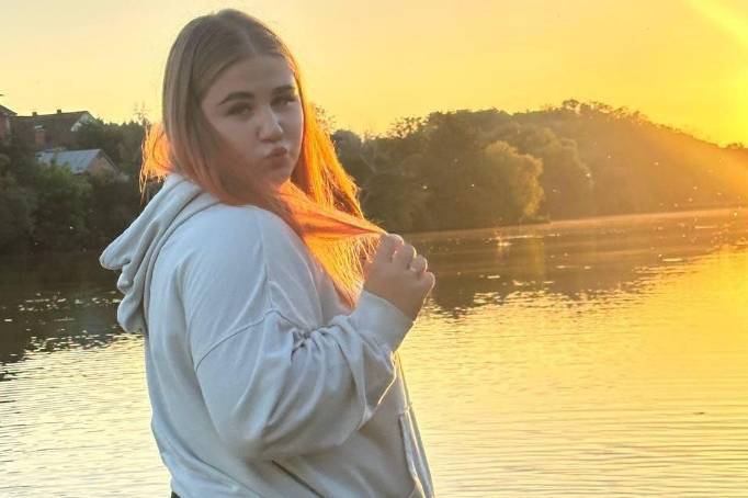 Зникла після дзвінка мамі: у Вінниці розшукують 16-річну дівчину (Оновлено)