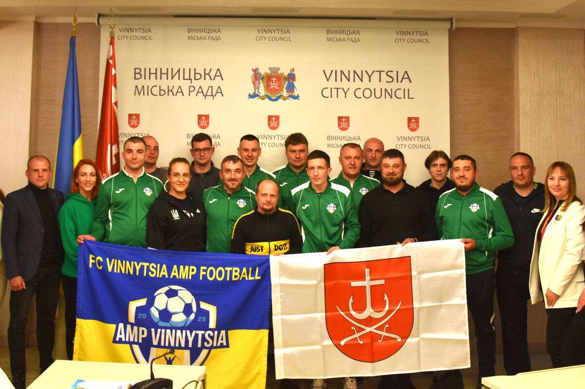 Після поранень — у великий спорт: як ветерани у Вінниці підкорюють ампфутбол