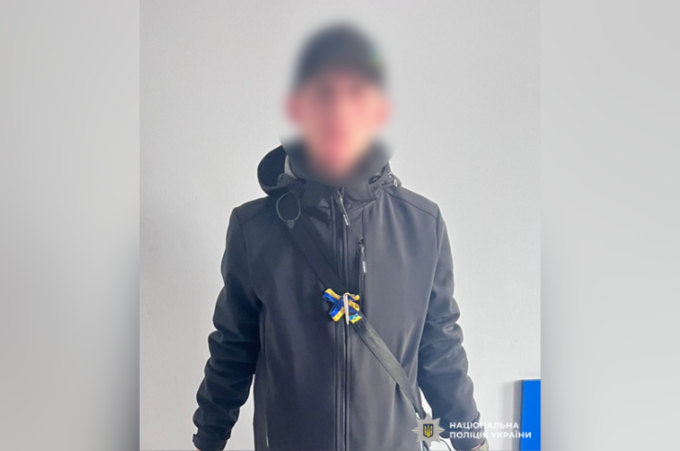 У Вінниці за ніч обікрали магазин і перукарню: підозрюваного встановили