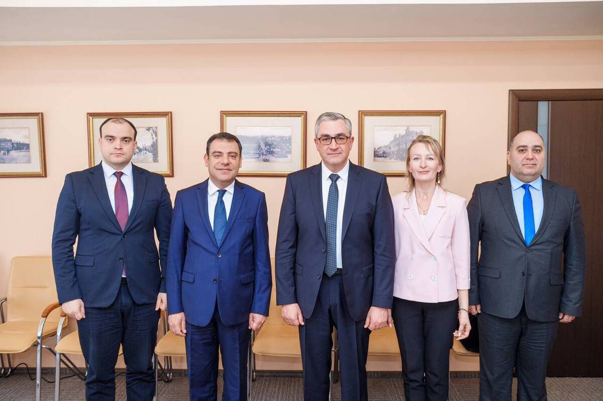 Посол Азербайджану Сеймур Мардалієв зустрівся з представниками міської влади Вінниці