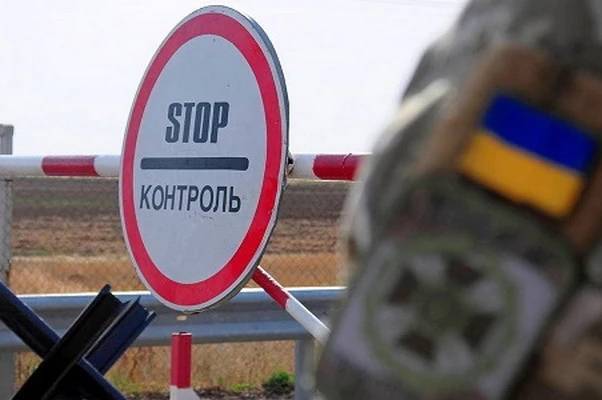 За $10 000 вінничанин намагався переправити одесита через кордон