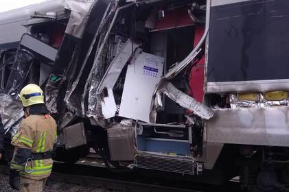 На Вінниччині з’ясовують обставини зіткнення «Інтерсіті+» з тепловозом