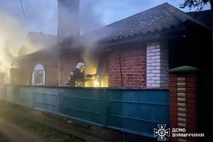 Смертельна пожежа у Хмільнику: загинуло літнє подружжя