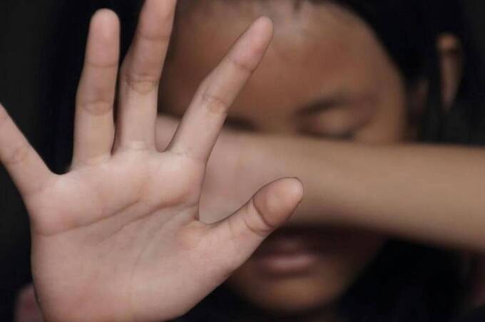 Поліція Вінниці розслідує жорстоке побиття 13-річної школярки однокласниками