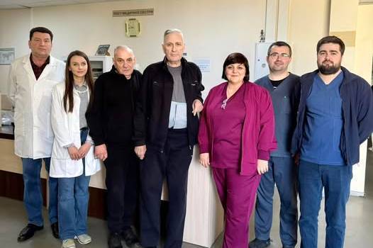 Хірурги вінницької «Пироговки» провели надскладну операцію пацієнту з раком нирки