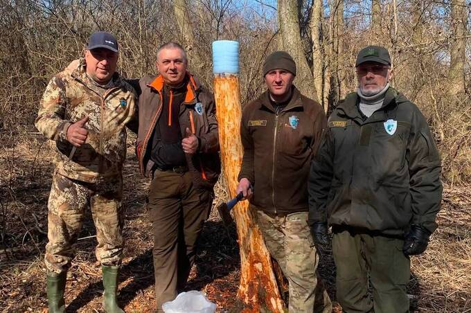На Вінниччині для диких тварин оновили мережу спеціальних солонців