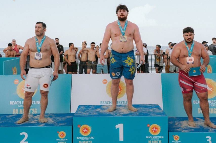 Вінницький спортсмен здобув «золото» світової серії та вразив найкращим кидком турніру