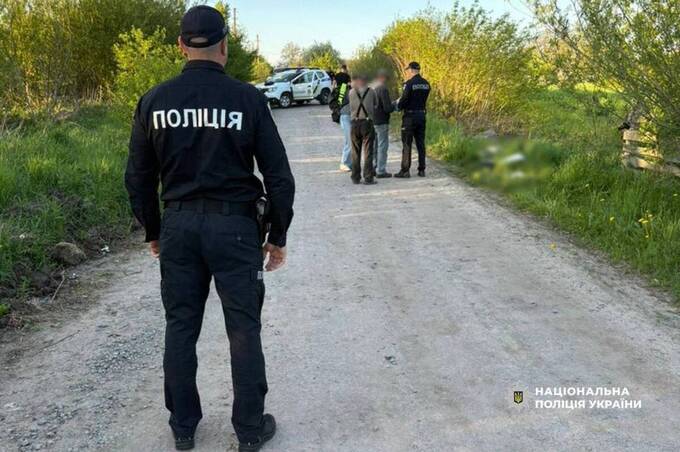 У Сальнику військовослужбовець під час сварки зарізав кухарку військової частини