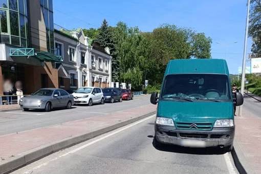 На Вінниччині авто збило пенсіонерку: поліція встановлює обставини ДТП