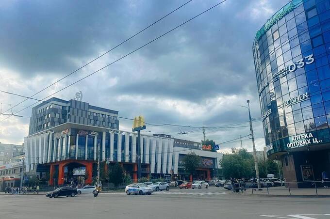 Сильний вітер та дощі: на Вінниччині оголосили жовтий рівень небезпеки