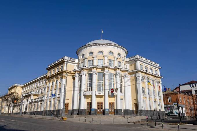 Від медицини до земельних питань: у Вінницькій облраді проходить 81-ша сесія
