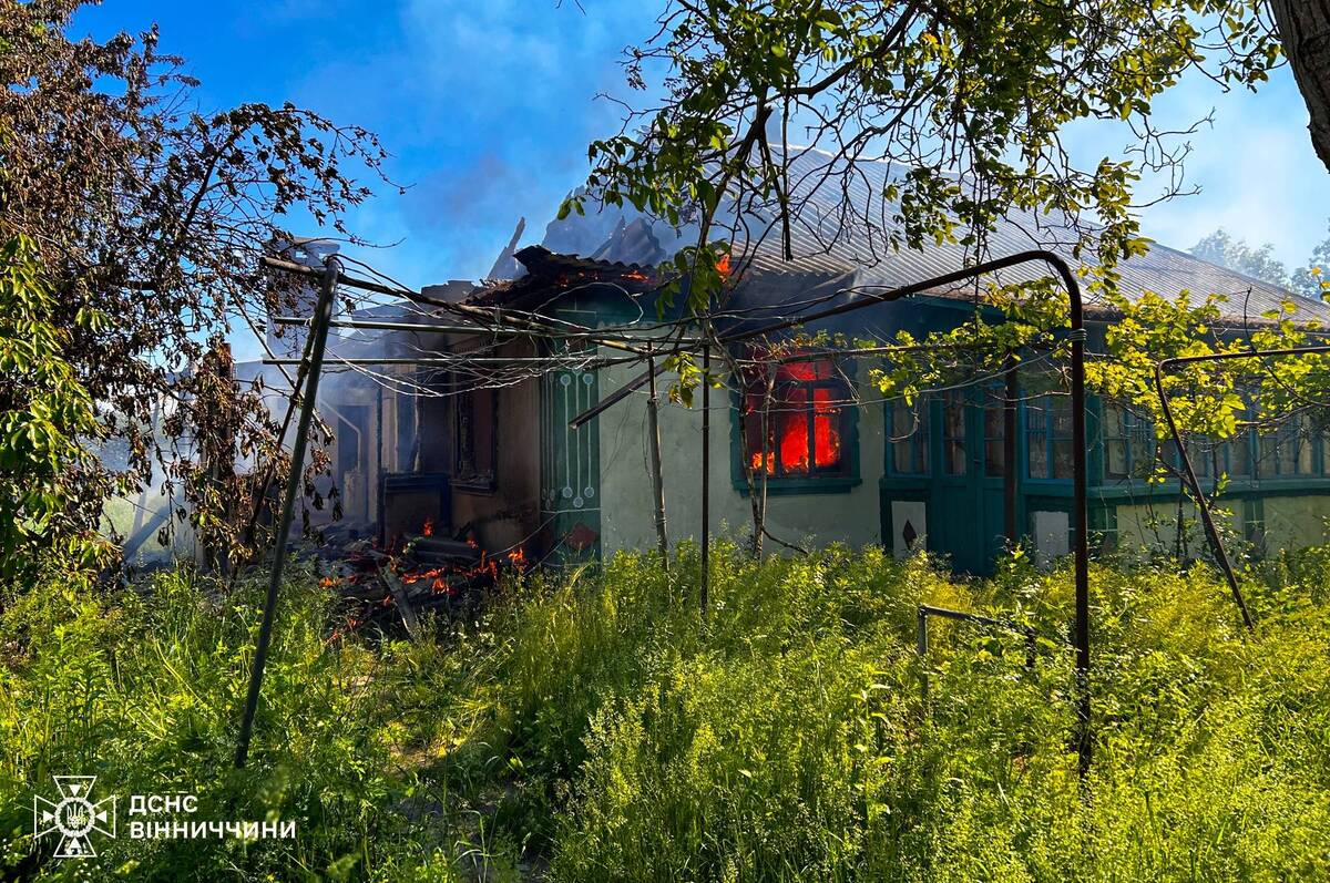 Чотири пожежі за добу на Вінниччині: рятувальники назвали основну причину