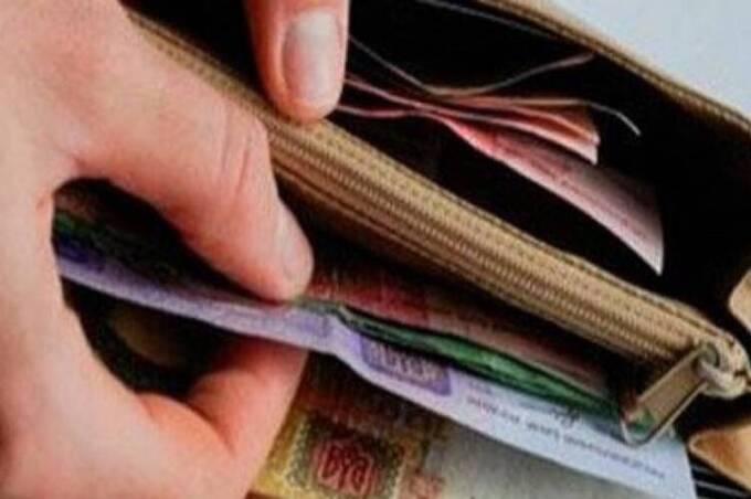 Підвищені пенсії та доплати за два місяці: хто отримає більше грошей у червні