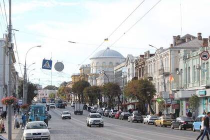 На Соборній через ремонт дороги на місяць змінять схему руху транспорту