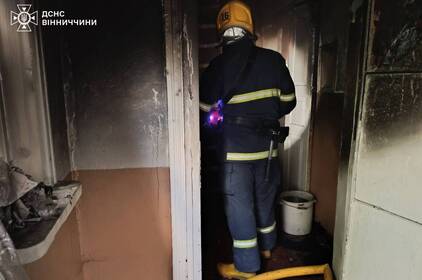 На Вінниччині дворічна дівчинка ледь не спалила будинок через гру з вогнем