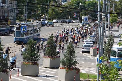 Майже 500 вінничан долучилися до благодійного Велодня на підтримку ЗСУ