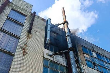 У Вінниці на території підприємства загорілась смола