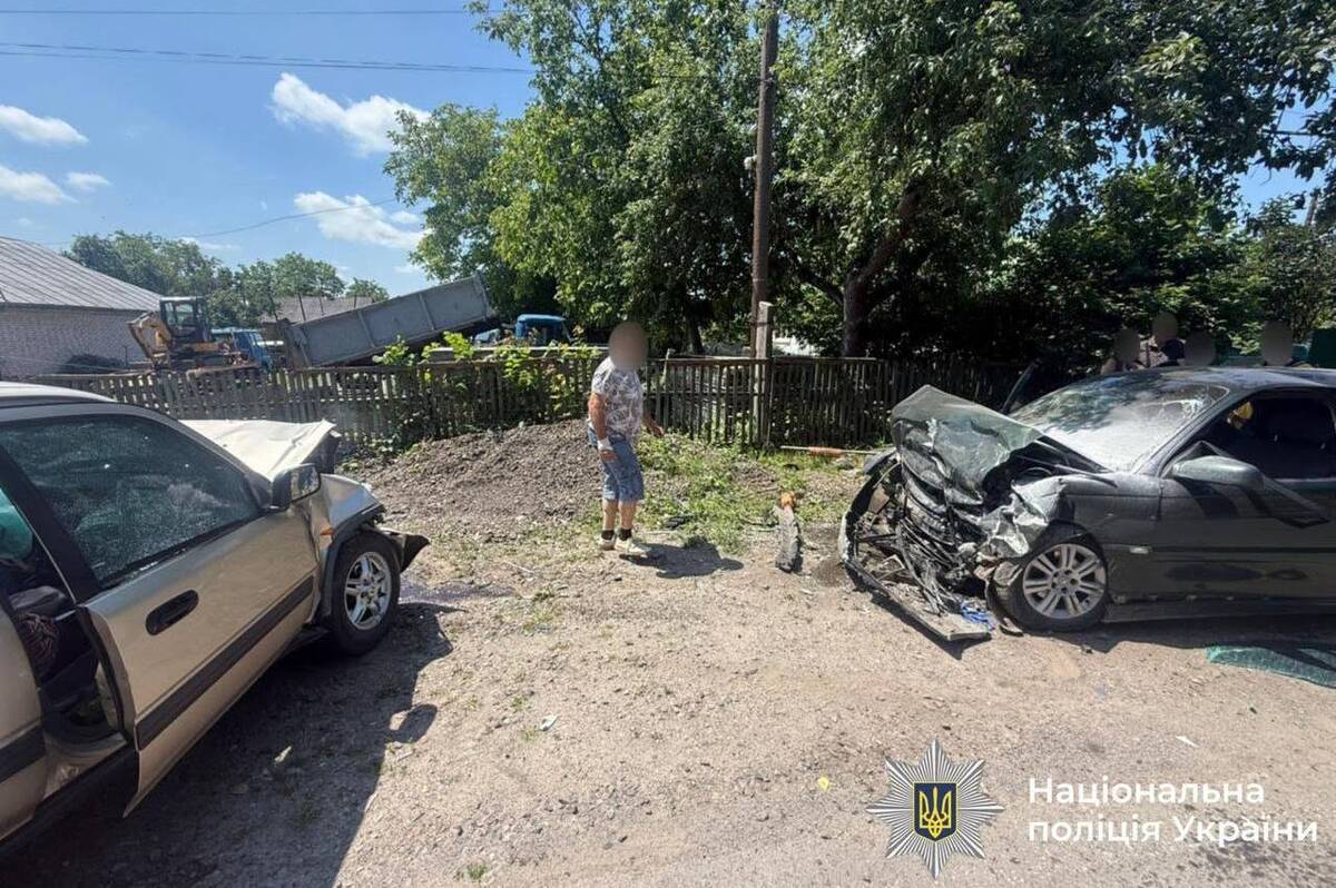 На Вінниччині внаслідок двох автопригод госпіталізували п’ятьох людей