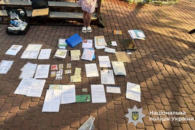 На Вінниччині викрили жінку, яка заробляла на горі родин військових