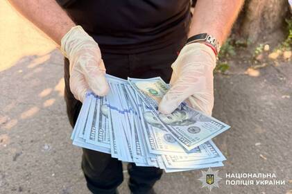 У Вінниці затримали чоловіка, який за $8 тисяч обіцяв «бронь» від мобілізації