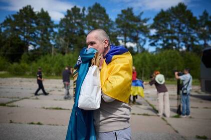 Троє захисників із Вінниччини повернулися додому під час чергового обміну полоненими