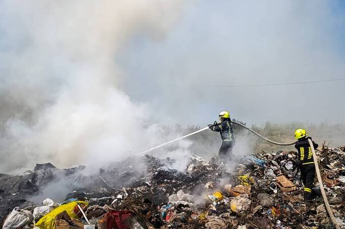Рятувальники дев'ять разів виїжджали на виклики: що горіло на Вінниччині
