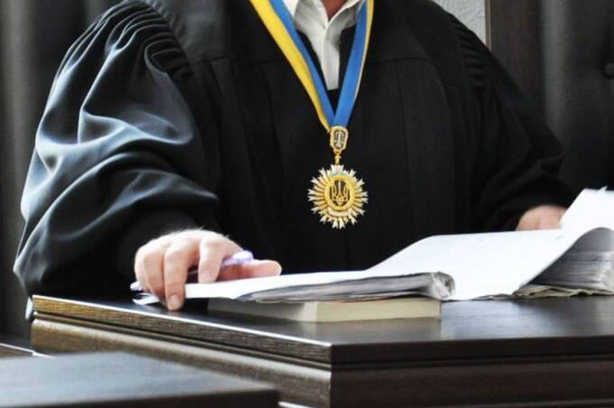На 765 тис грн суд оштрафував чоловіка, який намагався заробити на військовослужбовцеві