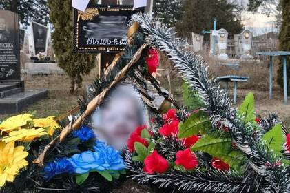 Суд у Вінниці засудив до шести років тюрми матір за смерть сина від тривалого недоїдання