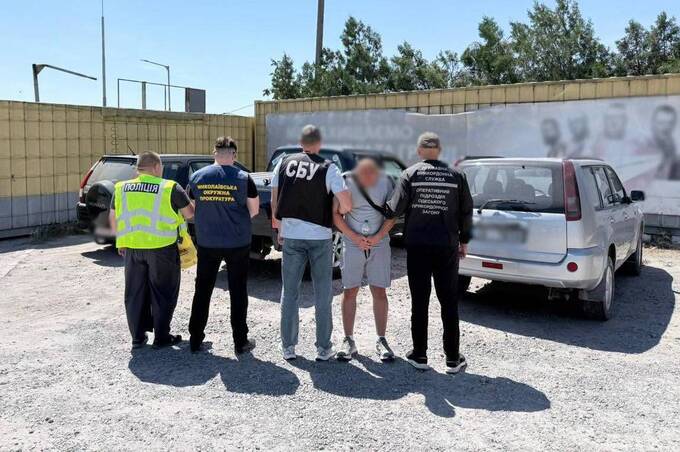 Жителя Вінниччини підозрюють у незаконному продажі авто, ввезених для потреб Сил оборони