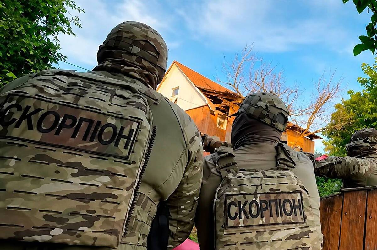 Спецназ затримав втікача з армії за напад на військову поліцію