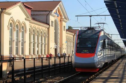Укрзалізниця тимчасово змінює розклад приміських поїздів на Вінниччині