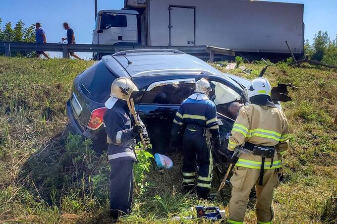 Поблизу Вінниці рятувальники деблокували жінку з понівеченого автомобіля