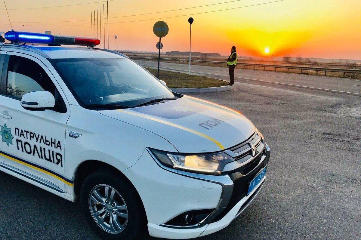 У Вінницьких Хуторах поліцейські зупинили водія, який вдруге за рік сів за кермо напідпитку