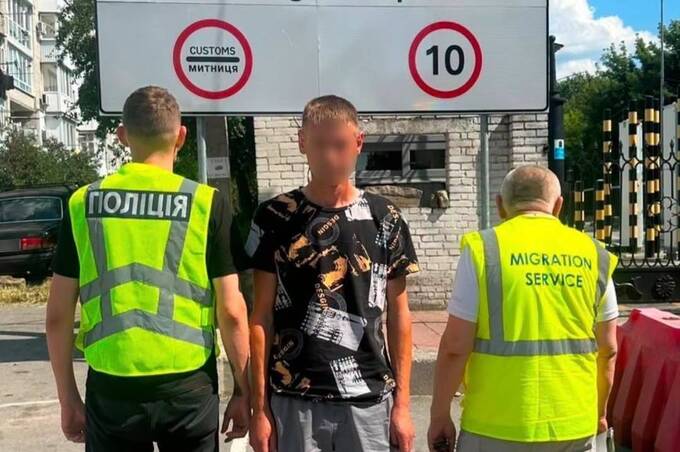 У Бершаді виявили нелегала, який проігнорував примусове повернення