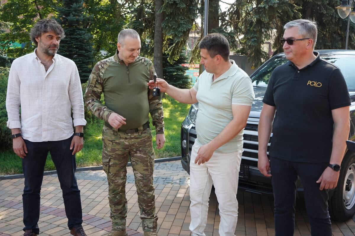 Морські піхотинці отримали новий надійний пікап від Вінниці