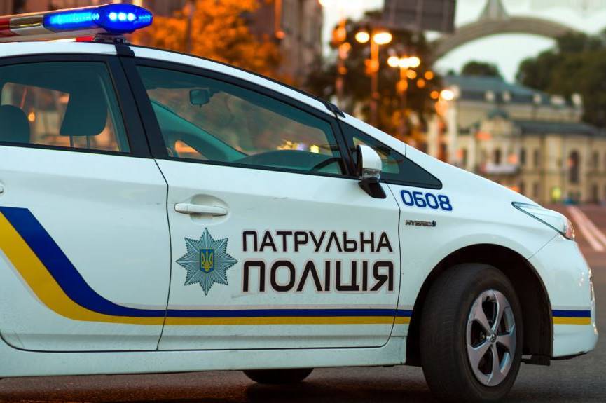 У Вінниці п'яний водій намагався втекти від патрульних і врізався в інше авто