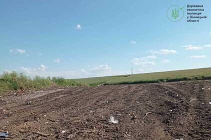 В Оратівській громаді після звернення жителів ліквідували стихійне сміттєзвалище