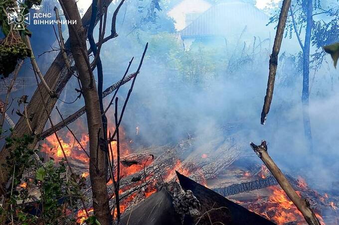 Через коротке замикання на Вінниччині спалахнув житловий будинок