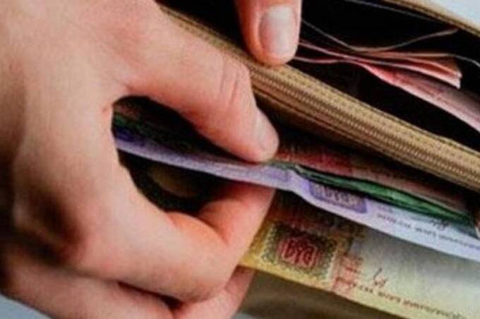 На що українці витрачають понад 4,6 тисячі гривень щомісяця: результати дослідження