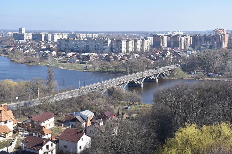 Сьогодні вночі буде перекрито київський міст