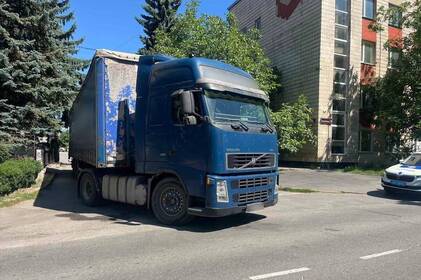 На вулиці Олега Антонова у Вінниці вантажівка збила пішохода