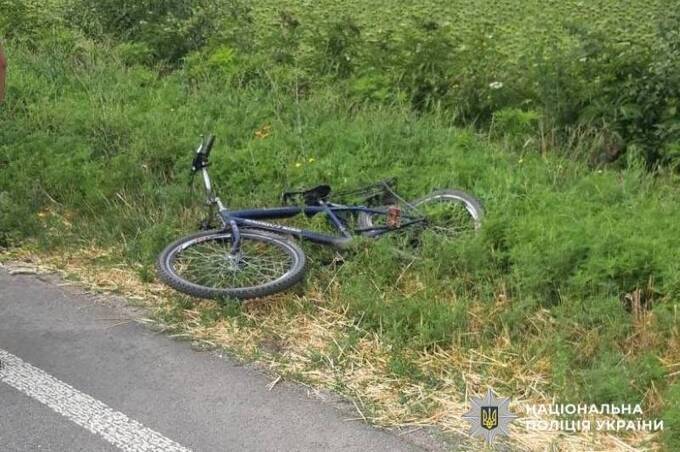На Тульчинщині ВАЗ збив 67-річного велосипедиста: чоловіка госпіталізували