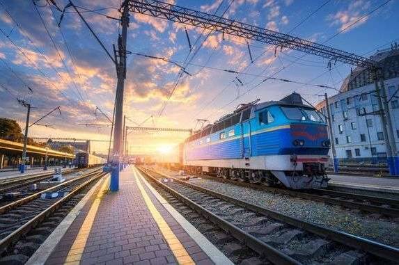 Квитки на поїзд для компанії чи класу: "Укрзалізниця" пояснила деталі бронювання