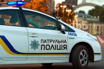 У Вінниці патрульні допомогли 12-річній дівчинці знайти маму (відео)