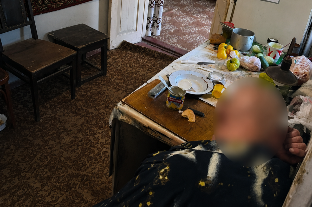 Застілля закінчилося жорстоким побиттям: на Вінниччині чоловік тяжко травмував односельця