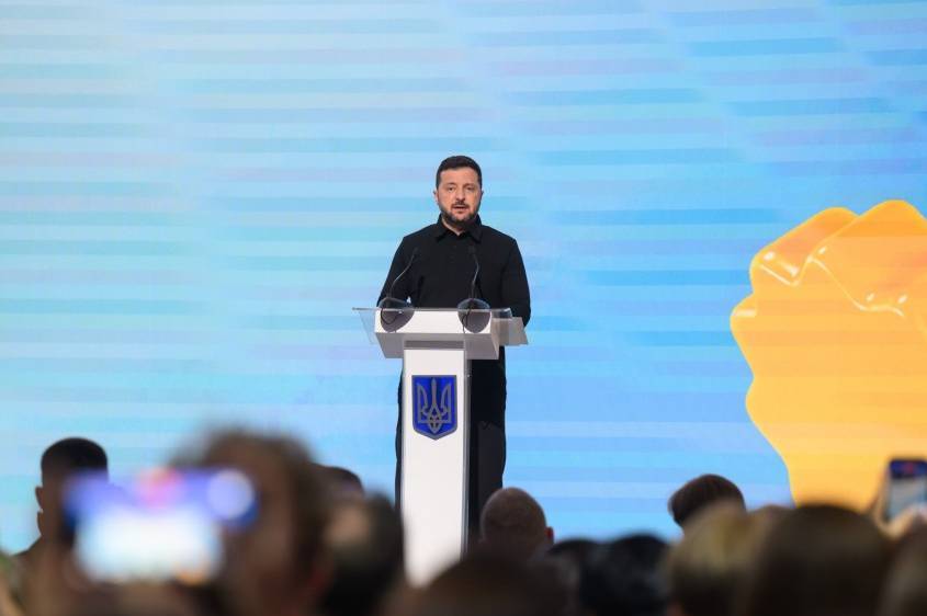 Володимир Зеленський доручив змінити правила складання НМТ